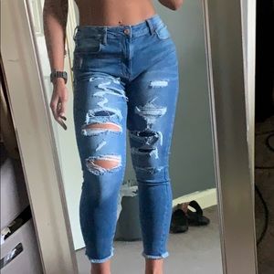 AEO Hi-Rise ripped jegging